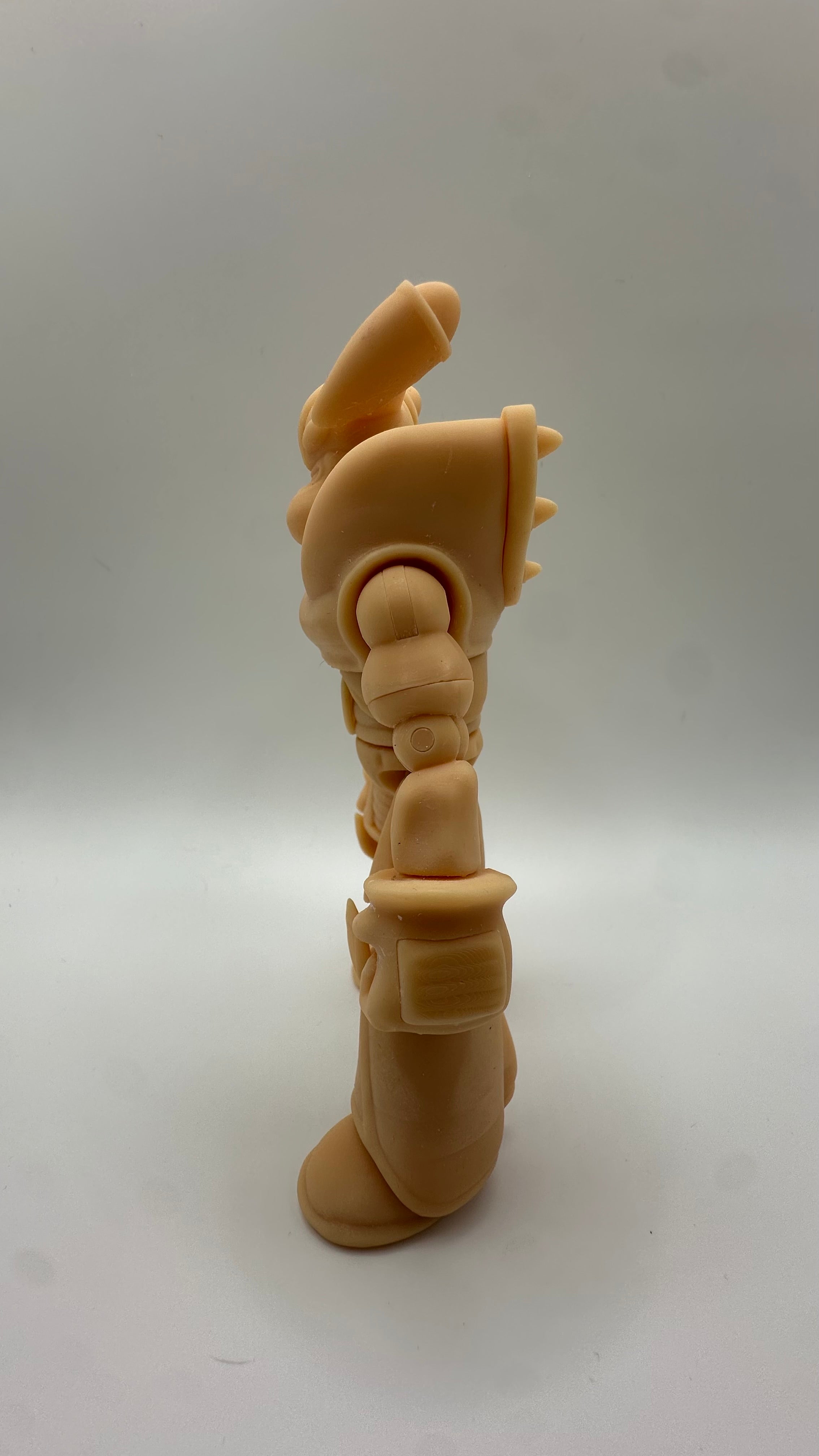 Ultralord 6 inch Figure with 16 articulation points